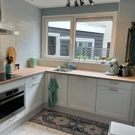 Apartment The Coast Beach House *